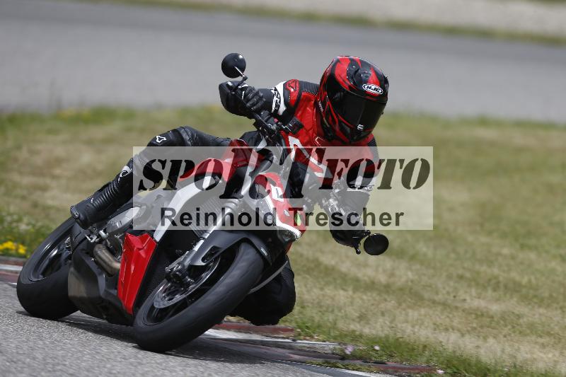 Archiv-2025/19 26.05.2025 FREERIDE Training ADR/Gruppe B/1